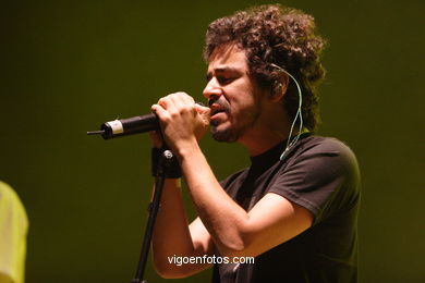 CAFE TACVBA EM CONCERTO - FESTIVAL PARA VIGO VOU-ME - CASTRELOS