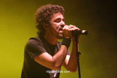 CAFE TACVBA EM CONCERTO - FESTIVAL PARA VIGO VOU-ME - CASTRELOS