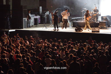 CAFE TACVBA EN CONCIERTO - FESTIVAL PARA VIGO ME VOY - CASTRELOS