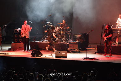 CAFE TACVBA EN CONCIERTO - FESTIVAL PARA VIGO ME VOY - CASTRELOS