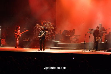 DJAVAN EN CONCIERTO- FESTIVAL PARA VIGO ME VOY - CASTRELOS