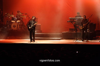 DELUXE CONCERT. VIGO