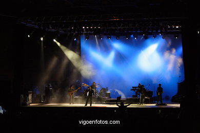 DJAVAN EN CONCIERTO- FESTIVAL PARA VIGO ME VOY - CASTRELOS