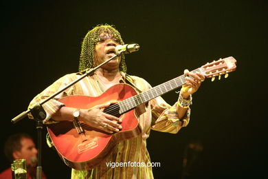 MILTON NASCIMENTO - FESTIVAL PARA VIGO VOU-ME 2006- CASTRELOS