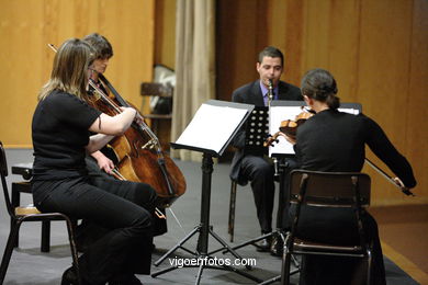 QUINTETO COM PIANO TAFELENSEMBLE