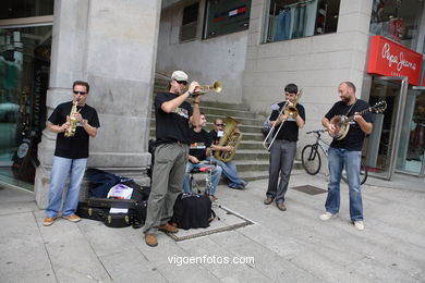 MR. DIXIE JAZZ BAND - JAZZ. II FESTIVAL OF VIGO IMAXINASONS 2006