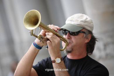 MR. DIXIE JAZZ BAND - JAZZ. II FESTIVAL DE VIGO IMAXINASONS 2006