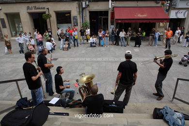 MR. DIXIE JAZZ BAND - JAZZ. II FESTIVAL DE VIGO IMAXINASONS 2006