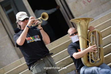 MR. DIXIE JAZZ BAND - JAZZ. II FESTIVAL DE VIGO IMAXINASONS 2006