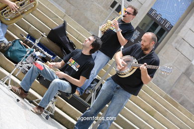 MR. DIXIE JAZZ BAND - JAZZ. II FESTIVAL OF VIGO IMAXINASONS 2006