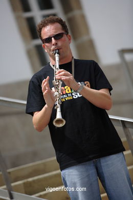 MR. DIXIE JAZZ BAND - JAZZ. II FESTIVAL OF VIGO IMAXINASONS 2006