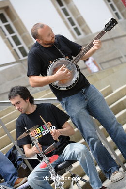 MR. DIXIE JAZZ BAND - JAZZ. II FESTIVAL DE VIGO IMAXINASONS 2006