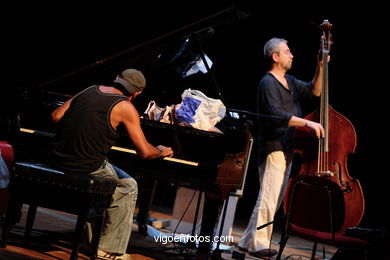 PAOLO FRESU P.A.F. TRÍO - JAZZ. II FESTIVAL DE VIGO IMAXINASONS 2006