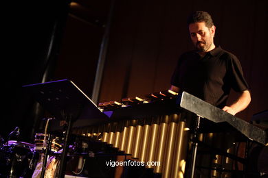 EMILIO HUETE - JAZZ. II FESTIVAL OF VIGO IMAXINASONS 2006