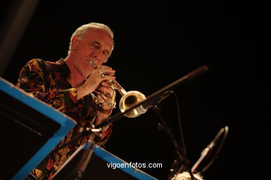 ITALIAN INSTABILE ORCHESTRA  - JAZZ. II FESTIVAL DE VIGO IMAXINASONS 2006