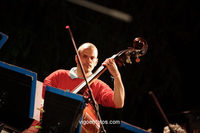 ITALIAN INSTABILE ORCHESTRA  - JAZZ. II FESTIVAL DE VIGO IMAXINASONS 2006