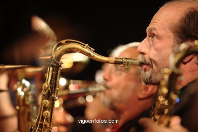 ITALIAN INSTABILE ORCHESTRA  - JAZZ. II FESTIVAL DE VIGO IMAXINASONS 2006