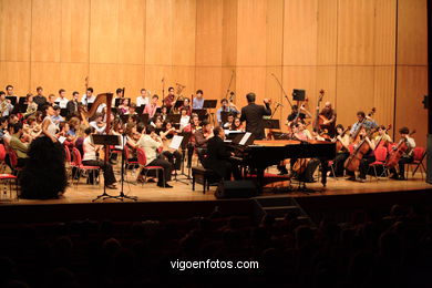 MARÍA JOÂO Y LARINGA - JAZZ. II FESTIVAL DE VIGO IMAXINASONS 2006