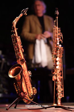 WILLIEM BREUKER KOLLEKTIEF - JAZZ. II FESTIVAL DE VIGO IMAXINASONS 2006