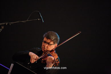 LLUIS VIDAL - VERMEER - JAZZ. II FESTIVAL DE VIGO IMAXINASONS 2006