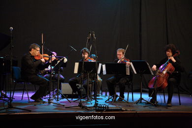 LLUIS VIDAL - VERMEER - JAZZ. II FESTIVAL DE VIGO IMAXINASONS 2006