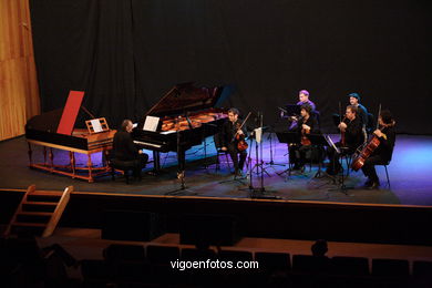 LLUIS VIDAL - VERMEER - JAZZ. II FESTIVAL DE VIGO IMAXINASONS 2006