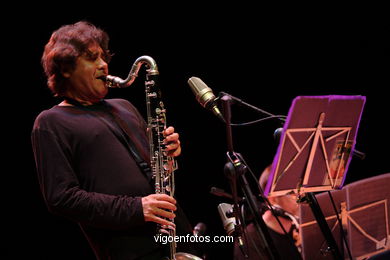  LOUIS SCLAVIS - NAPOLIS - JAZZ. II FESTIVAL DE VIGO IMAXINASONS 2006