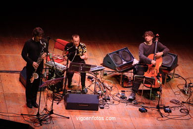  LOUIS SCLAVIS - NAPOLIS - JAZZ. II FESTIVAL DE VIGO IMAXINASONS 2006