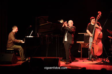 TOMASZ STANKO - JAZZ. II FESTIVAL DE VIGO IMAXINASONS 2006