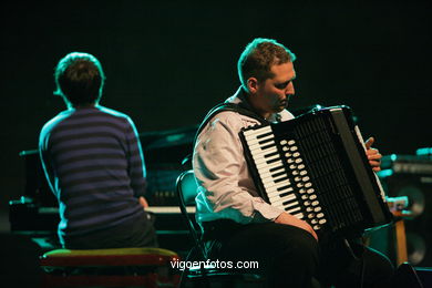 DANIEL FLORS - JAZZ. III FESTIVAL DE VIGO IMAXINASONS 2007