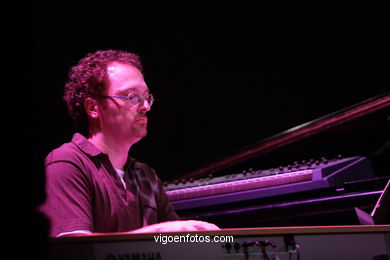 DANIEL FLORS - JAZZ. III FESTIVAL DE VIGO IMAXINASONS 2007