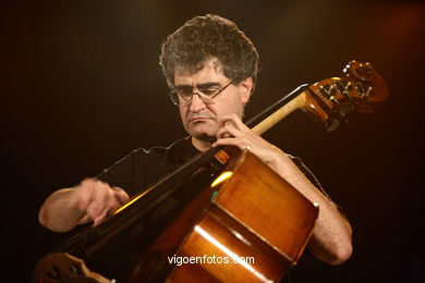 RENAUD GARCÍA-FONS - JEAN-LOUIS MARTINIER - JAZZ. III FESTIVAL OF VIGO (SPAIN) IMAXINASONS 2007