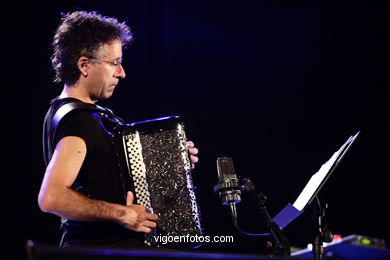 RENAUD GARCÍA-FONS - JEAN-LOUIS MARTINIER - JAZZ. III FESTIVAL DE VIGO IMAXINASONS 2007