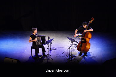 RENAUD GARCÍA-FONS - JEAN-LOUIS MARTINIER - JAZZ. III FESTIVAL OF VIGO (SPAIN) IMAXINASONS 2007