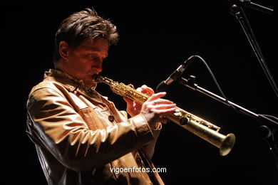 ORCHESTRE NATIONAL DE JAZZ DE FRANCIA - JAZZ. III FESTIVAL DE VIGO IMAXINASONS 2007