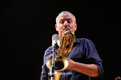 HENRI TEXIER STRADA SEXTET - JAZZ. III FESTIVAL OF VIGO (SPAIN) IMAXINASONS 2007