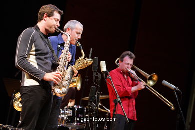 HENRI TEXIER STRADA SEXTET - JAZZ. III FESTIVAL OF VIGO (SPAIN) IMAXINASONS 2007