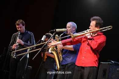 HENRI TEXIER STRADA SEXTET - JAZZ. III FESTIVAL OF VIGO (SPAIN) IMAXINASONS 2007