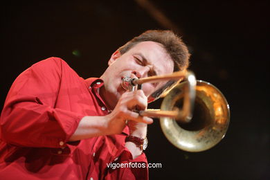 HENRI TEXIER STRADA SEXTET - JAZZ. III FESTIVAL DE VIGO IMAXINASONS 2007