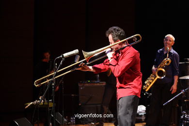 HENRI TEXIER STRADA SEXTET - JAZZ. III FESTIVAL DE VIGO IMAXINASONS 2007