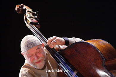 HENRI TEXIER STRADA SEXTET - JAZZ. III FESTIVAL OF VIGO (SPAIN) IMAXINASONS 2007