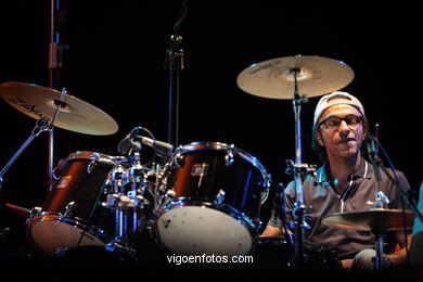 JAN GARBAREK GROUP FEATURING MANU KATCHE - JAZZ. III FESTIVAL OF VIGO (SPAIN) IMAXINASONS 2007