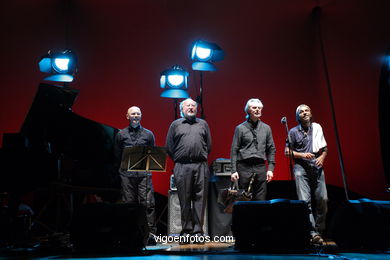 JAN GARBAREK GROUP FEATURING MANU KATCHE - JAZZ. III FESTIVAL OF VIGO (SPAIN) IMAXINASONS 2007