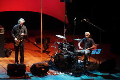 JAN GARBAREK GROUP FEATURING MANU KATCHE - JAZZ. III FESTIVAL OF VIGO (SPAIN) IMAXINASONS 2007