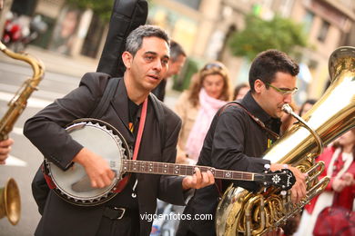 VALENCIA HOT FIVE - JAZZ. III FESTIVAL OF VIGO (SPAIN) IMAXINASONS 2007