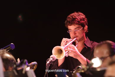 RAMÓN CARDO BIG BAND - JAZZ IMAXINASONS