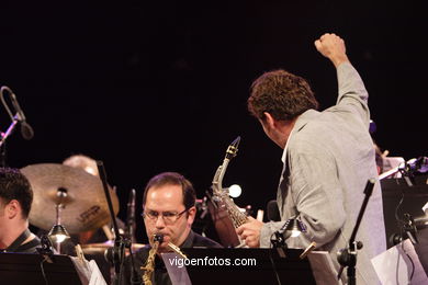 RAMÓN CARDO BIG BAND - JAZZ IMAXINASONS