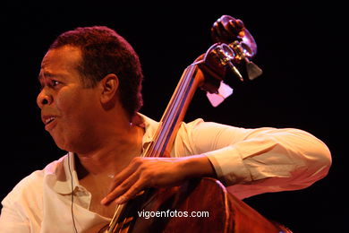 STANLEY CLARKE, BELA FLECK Y JEAN LUC PONTY - JAZZ IMAXINASONS