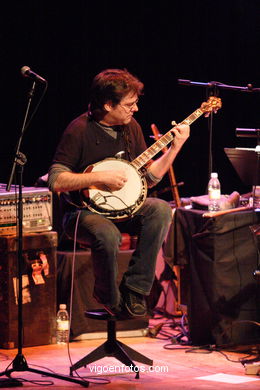 STANLEY CLARKE, BELA FLECK AND JEAN LUC PONTY - JAZZ IMAXINASONS