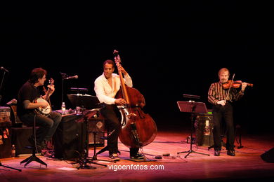 STANLEY CLARKE, BELA FLECK E JEAN LUC PONTY - JAZZ IMAXINASONS